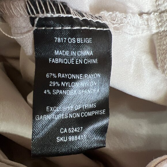 Lily Morgan Cream Rayon, Nylon Spandex Blend Capri Size 1X - Picture 4 of 5